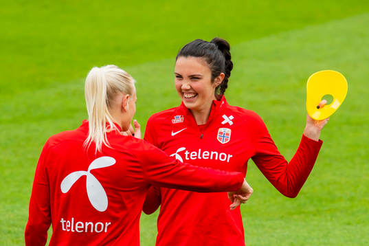 Karina Sævik and Ingrid Syrstad Engen of Norway