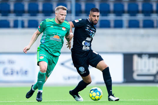 Dalkurds Emil Berger och Västerås Sean Sabetkar