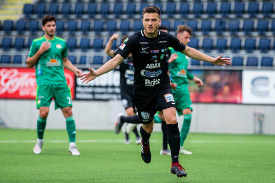 Västerås Boris Ljevar jublar