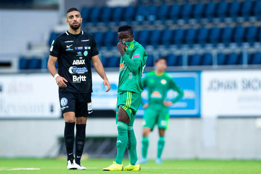 Dalkurds Frank Arhin  deppar bredvid Västerås Sean