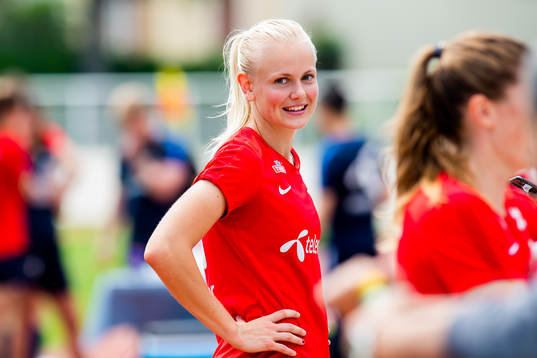 Bläddra bland fler bilder av Football, FIFA Women's World Cup, Day 20, Norway, Traning