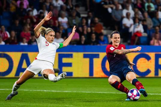 Steph Houghton of England and Isabell Lehn Herlovsen of