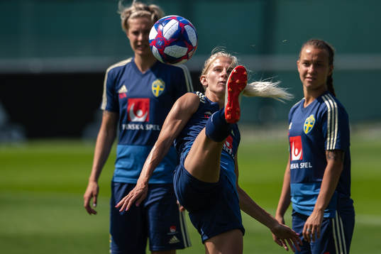 Sofia Jakobsson of Sweden