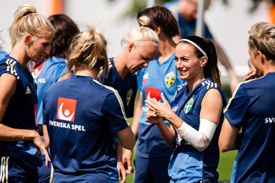 Kosovare Asllani of Sweden