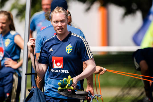 Goalkeeper Hedvig Lindahl of Sweden