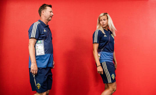 Peter Gerhardsson, Head coach and Hanna Glas of Sweden