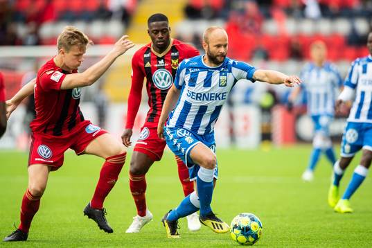 IFK Göteborgs Robin Söder och Östersunds Eirik Haugan