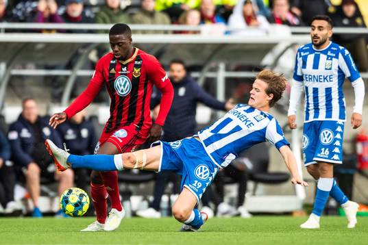 Östersunds Isak Ssewankambo och IFK Göteborgs August