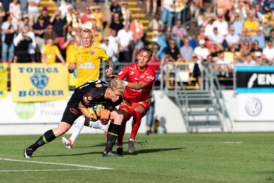 Falkenbergs målvakt Hampus Nilsson och Elfsborgs Jesper