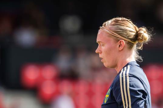 Goalkeeper Hedvig Lindahl of Sweden