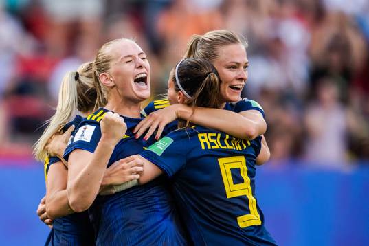 Bläddra bland fler bilder av Football, FIFA Women's World Cup, Day 23, Germany - Sweden