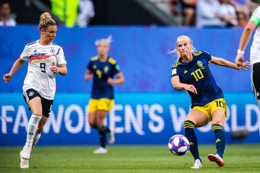Svenja Huth of Germany and Sofia Jakobsson of Sweden