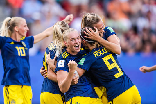 Stina Blackstenius of Sweden celebrates the 1-2 goal