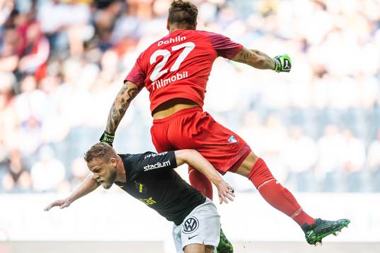 s Daniel Sundgren och Malmö FFs Johan Dahlin