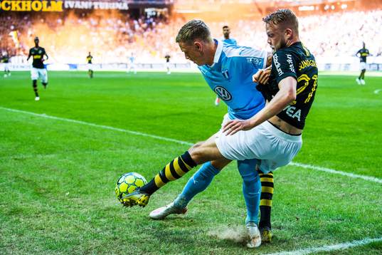 s Daniel Sundgren och Malmö FFs Sören Rieks