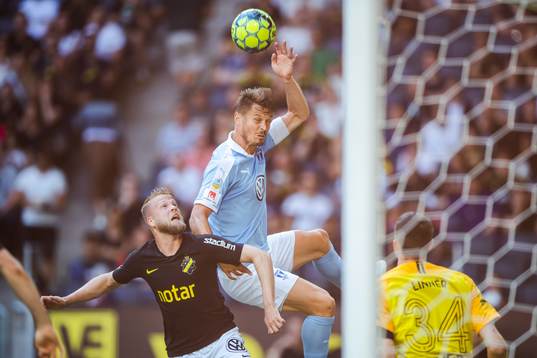s Daniel Sundgren och Malmö FFs Markus Rosenberg