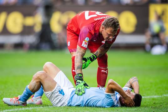 Malmö FFs Behrang Safari ligger ner och har ont