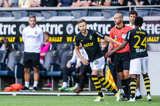 s Robert Lundström byts in mot AIK:s Heradi Rashidi