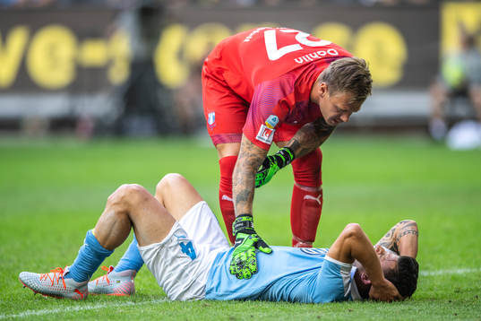 Malmö FFs Behrang Safari ligger skadad