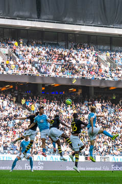 s Tarik Elyounoussi, Chinedu Obasi och Henok Goitom i en