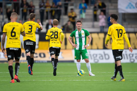 Hammarbys Vidar Örn Kjartansson deppar