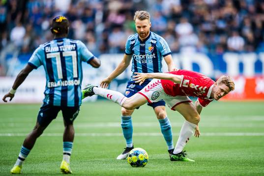 Djurgårdens Fredrik Ulvestad och Kalmars Rasmus Elm