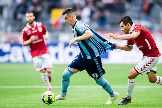 Djurgårdens Haris Radetinac och Kalmars Emin Nouri