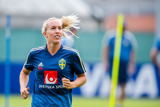 Julia Roddar of Sweden