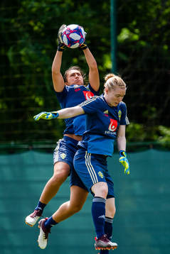 Goalkeepers Zecira Musovic and Hedvig Lindahl of Sweden