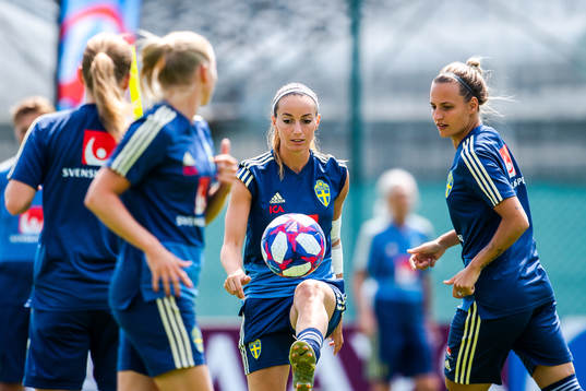 Kosovare Asllani of Sweden