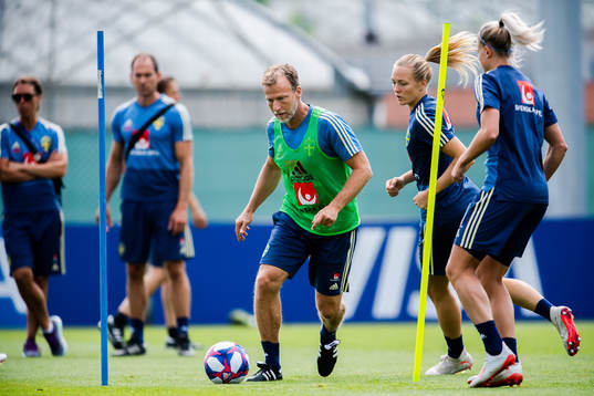 Pontus Ekblom, Physio and Magdalena Eriksson  of Sweden