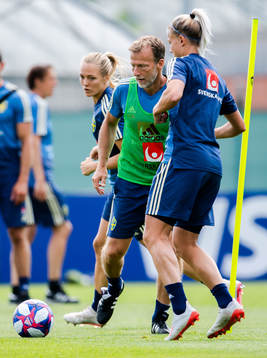Magdalena Eriksson, Pontus Ekblom, Physio and Hanna Glas