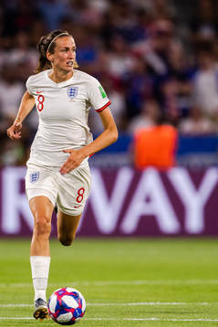 Jill Scott of England