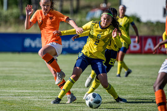 Sveriges Hanna Wijk och Nederländernas Isa Dekker
