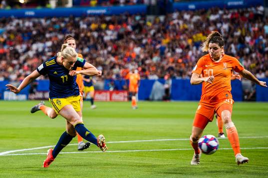 Stina Blackstenius of Sweden and Dominique Johanna Anna P.