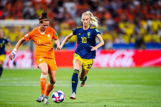 Merel Didi Van Dongen of Netherlands and Sofia Jakobsson of