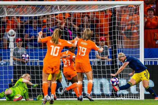 Nilla Fischer of Sweden with a save