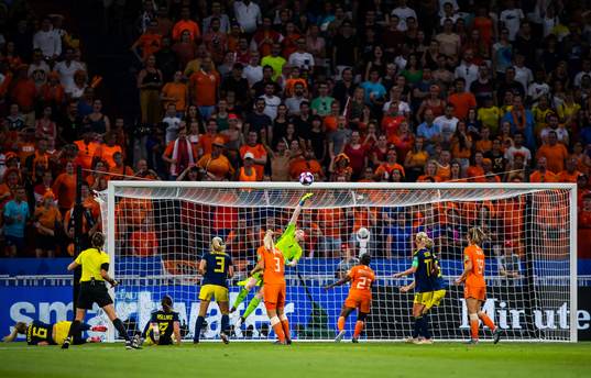 Goalkeeper Hedvig Lindahl of Sweden with a save