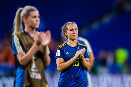 Julia Zigiotti Olme of Sweden in tears