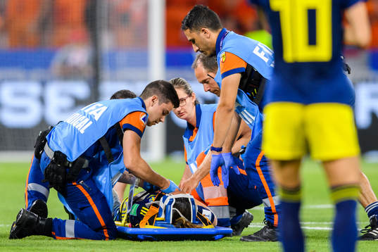 Kosovare Asllani of Sweden with a injury