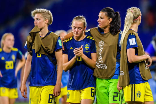 Lina Hurtig, Magdalena Eriksson and goalkeeper Zecira