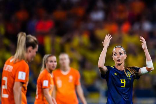 Kosovare Asllani of Sweden reacts
