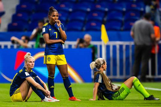 Sofia Jakobsson, Madelen Janogy and goalkeeper Jennifer