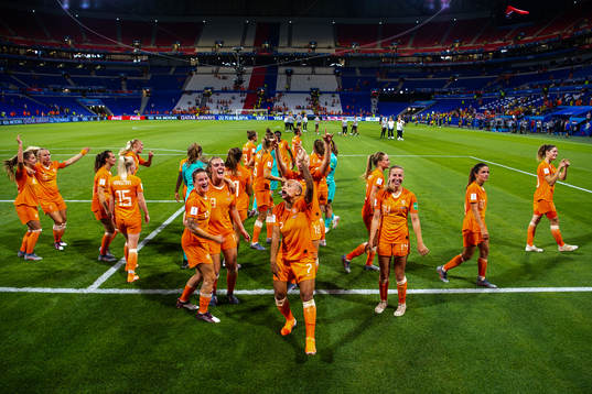 Shanice Van De Sanden of Netherlands celebrates with