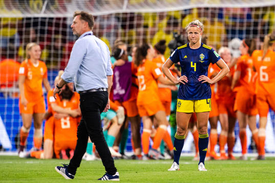 Peter Gerhardsson, Head coach and Hanna Glas of Sweden