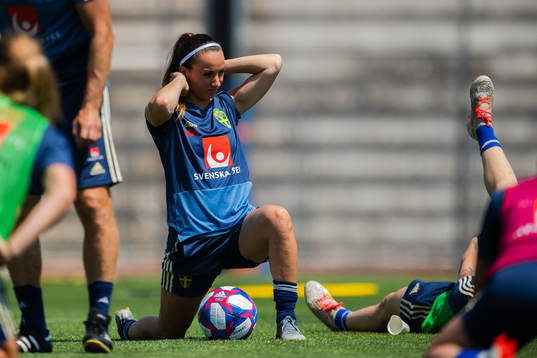 Kosovare Asllani of Sweden