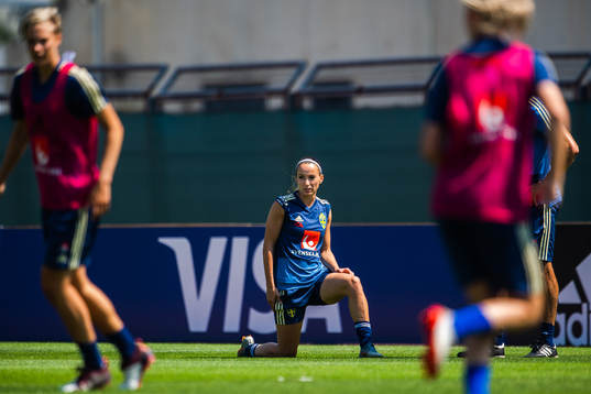 Kosovare Asllani of Sweden