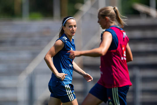 Kosovare Asllani of Sweden