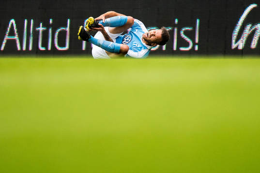 Malmö FFs Arnór Ingvi Traustason har ont