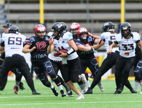 Örebro Black Knights Sara Lidner och Carlstad Crusaders